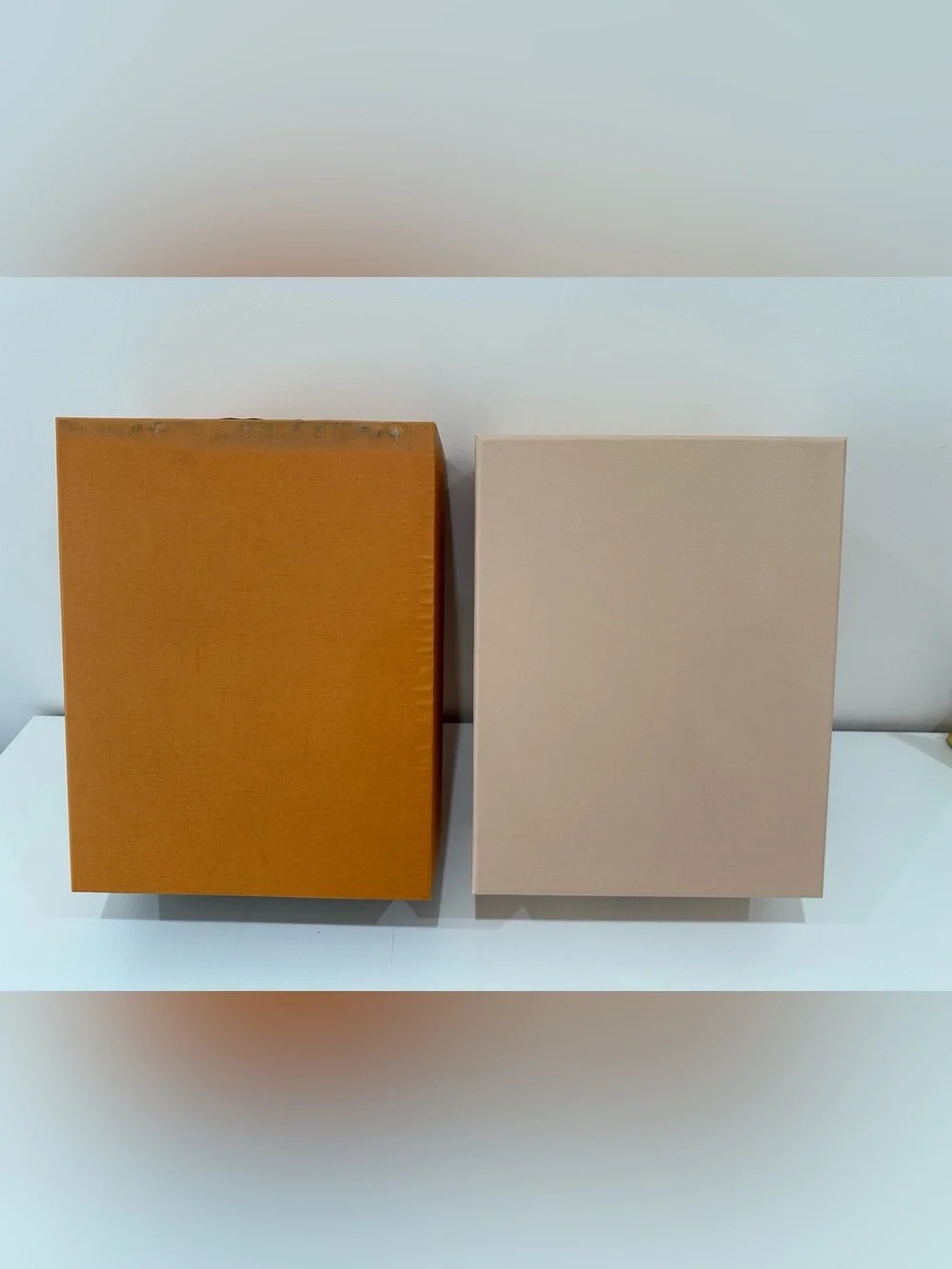 LV Shoe Box Damaged, 13.5x10.5x5.5”|See Description for Important Notice
